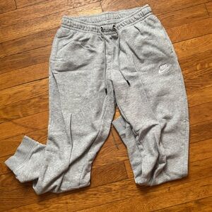 Nike Gray Jogger Sweatpants